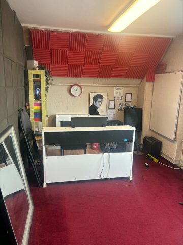 Vocal room at Maunders